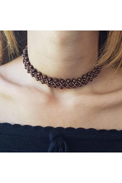 Handmade By HLY قلادة خرز خشبية مصنوعة يدويًا باللون البني