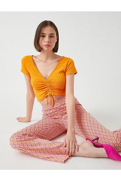 Koton Tricou cu mânecă scurtă cu decolteu în V