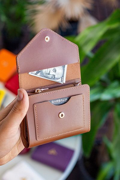 Garbalia Дамски портфейл от веганска кожа Colombia Mini Tan с очи за монети и много държачи за карти