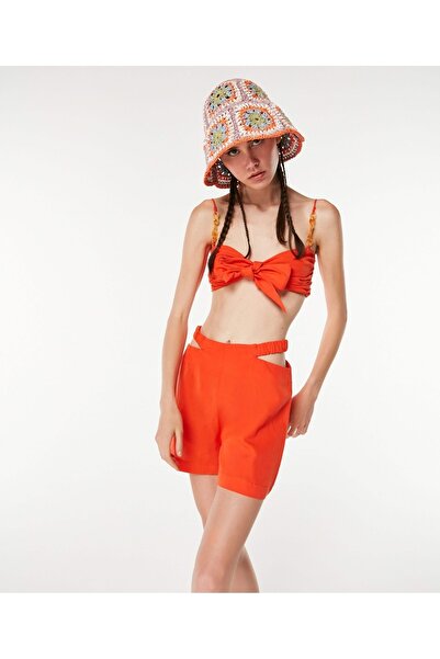 Twist Shortcut Shorts