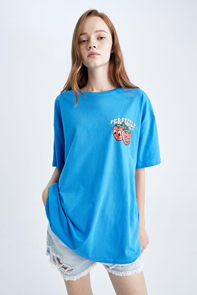 DeFacto Cool Oversize Fit Tričko s krátkym rukávom a výstrihom zo 100 % bavlny