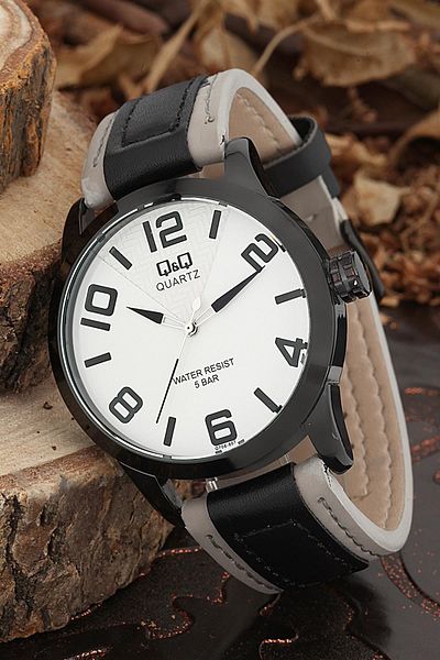 Q&Q Men's Wristwatch 3B781