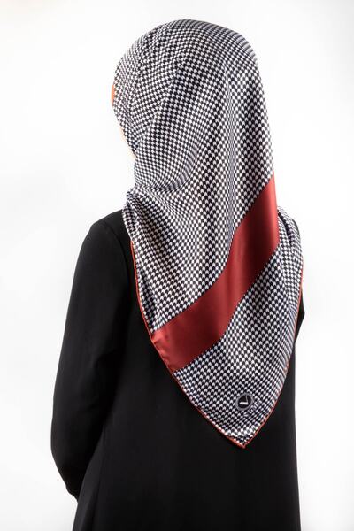 VİOLLA وشاح Twill نسائي باللون البني