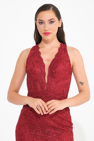 SpringStore Rochie de seara burgundy cu decolteu decoltat