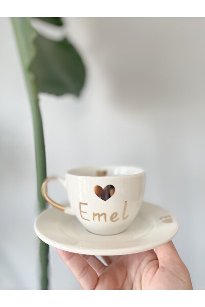 Mugtasarım 24k Altın Yaldızlı Emel Isimli Porselen Nescafe Fincanı
