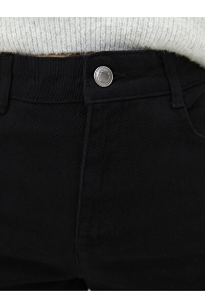 LC Waikiki Standart Fit Düz Cep Detaylı Gabardin Kumaş Kadın Pantolon