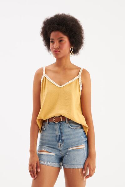 Sateen بلوزة فضفاضة من الكتان الزعفراني