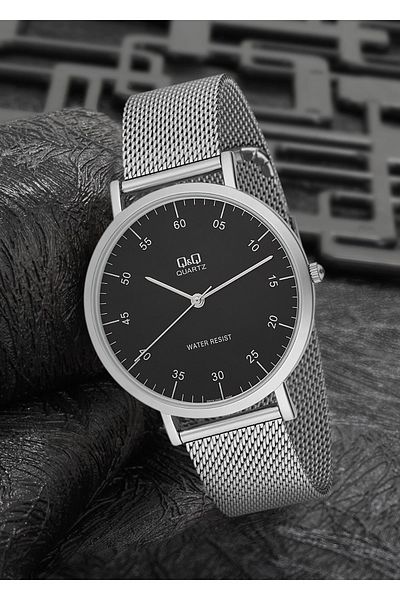Q&Q Men's Straw Wristwatch Q978h