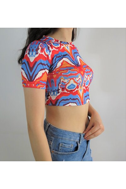 MOONSTONE Kadın Dalgıç Kumaş Dijital Baskı Sırt Dekolteli Crop T-shirt