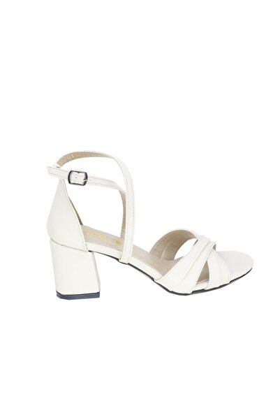 PUNTO 326055 Kalın Topuk Açık Kadın Rahat Ayakkabı