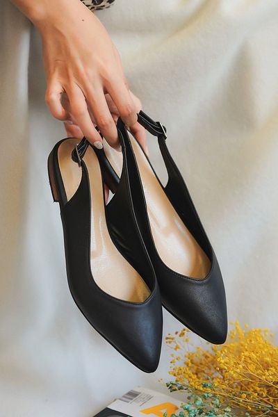 DİVOLYA Women's Black Pointed Toe Casual Ballerinas