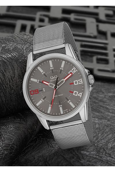 Q&Q Men's Straw Wristwatch Gu70h