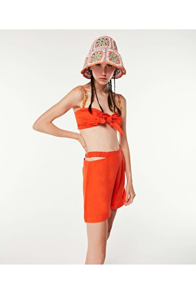 Twist Shortcut Shorts