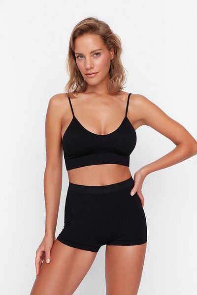 Trendyol Collection Schwarze nahtlose/nahtlose Boxer-Strickhöschen THMAW23KU00135