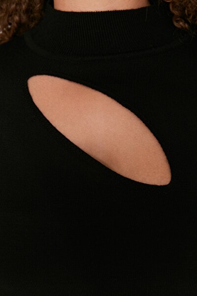 Trendyol Curve Μαύρο Σετ Πλεκτό με Λεπτομέρεια Κοπής Κάτω & Επάνω Μέρος TBBAW23CP00027