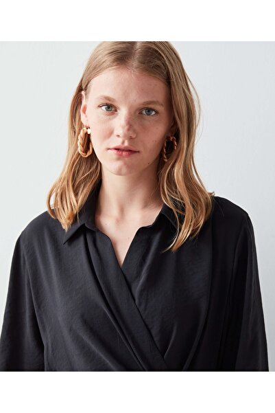 İpekyol Zabalte šaty s kovovými doplňky