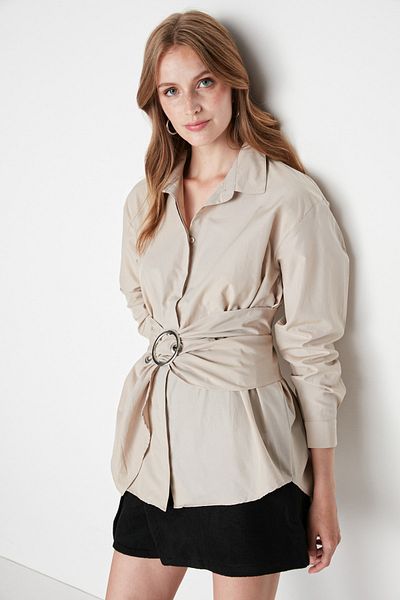 Trendyol Collection Koszula bawełniana z kamienną klamrą i szczegółową tkaną klamrą TWOAW20GO0099