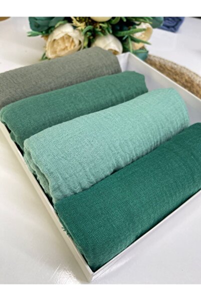 Nilbutik Four Wrapped Shawls