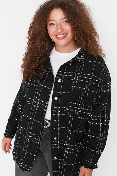 Trendyol Curve Plus Size Shirt - Black - Regular fit