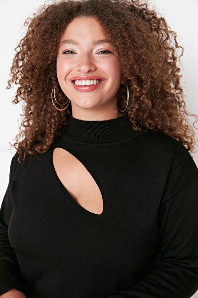 Trendyol Curve Μαύρο Σετ Πλεκτό με Λεπτομέρεια Κοπής Κάτω & Επάνω Μέρος TBBAW23CP00027