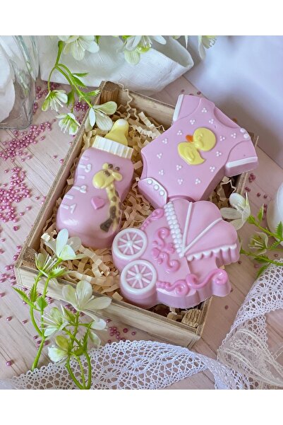 Şirin Yenidoğan Seti 3lü Kız Bebek El Yapımı Hediyelik Kokulu Sabun