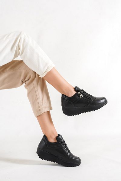 Byn Ayışığı Pantofi sport din piele neagră de damă m2574