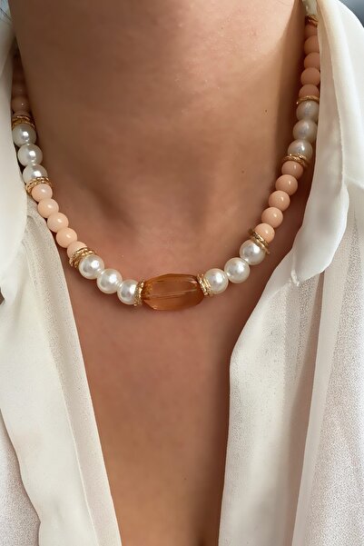 Liveyn Design قلادة بلون العنبر