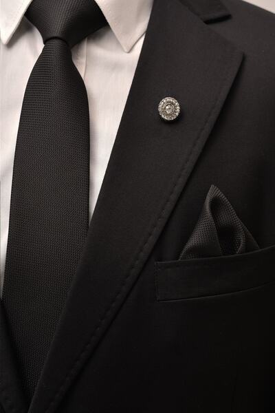 Esgue Crna kravata, crni rupčić i set sa Sa kamenčićima značkama u kutiji