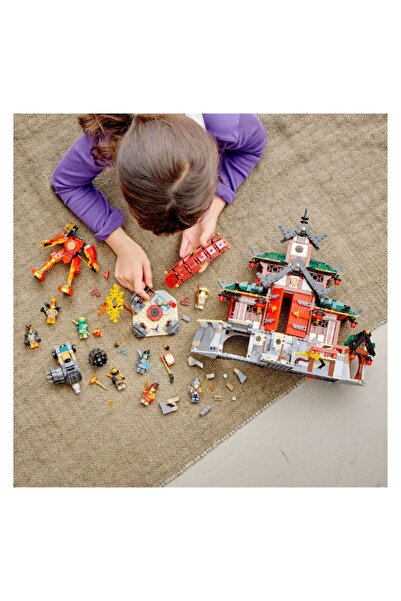LEGO Nınjago Ninja Dojo Tapınağı Lloyd, Kai Ve Yılan Oyuncağı Içeren Yapım Seti 1394 Parça -