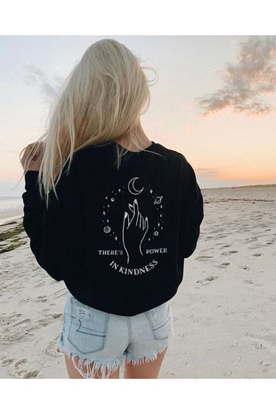 MOONBULL Damen Oversize-Sweatshirt mit „In Kindness“-Print in schwarz