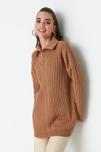 Trendyol Modest Camel Selanik Strickpullover mit Reißverschluss TCTAW23AK00017