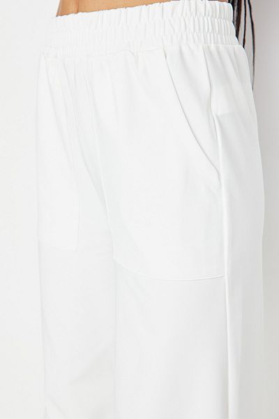 Trendyol Collection Jogginghose - Ecru - Wide Leg