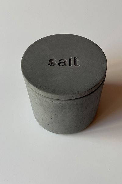 sin istanbul Concrete Salt Shaker with Lid Anthracite