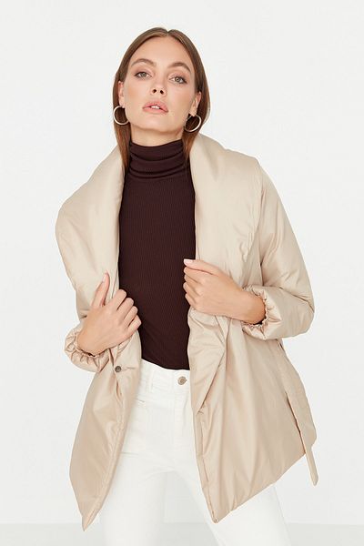 Trendyol Collection Norkový kabát s kravatou