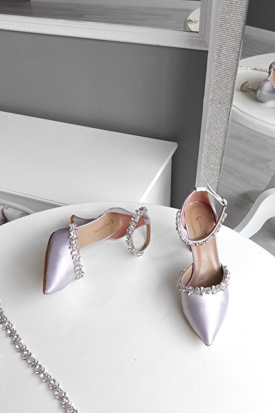 LA CALZATURE الفضة الساتان 9cm كعب الكاحل حزام مزدوج الممر المائي حجر مساء ال...