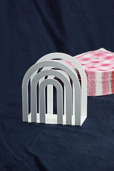 EVAY White Metal Decorative Napkin Holder