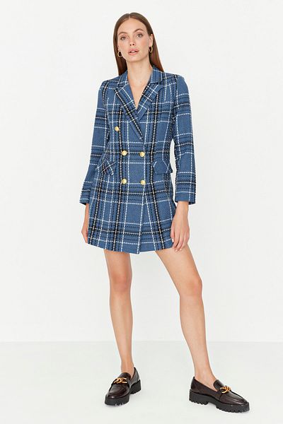 Trendyol Collection Marineblaues Jackenkleid mit gewebten Knöpfen und Details TWOAW23EL00475