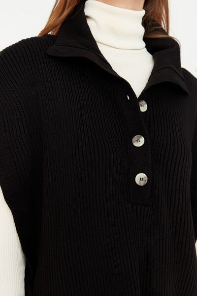 Trendyol Collection Black Knitwear Sweater with Side Tie Detail - Buttoned Collar TWOAW23SV00086