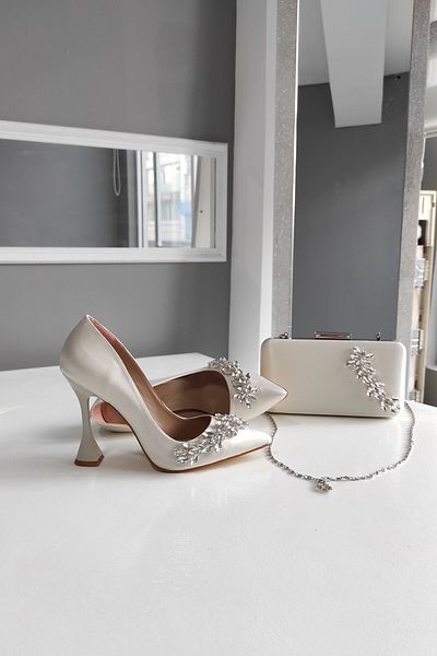 LA CALZATURE Sedef Satin Bag Takm 11cm Champagne Heel Star Jewelled Accessory Evening Dress Stiletto Women's Shoes