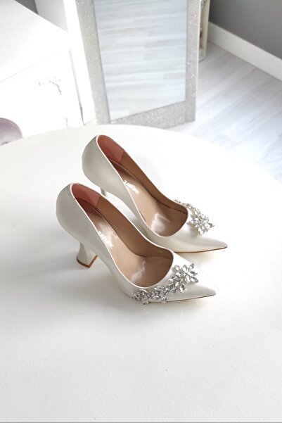 LA CALZATURE أم اللؤلؤ الساتان 11 سم كعب الشمبانيا فستان السهرة خنجر أحذية نس...