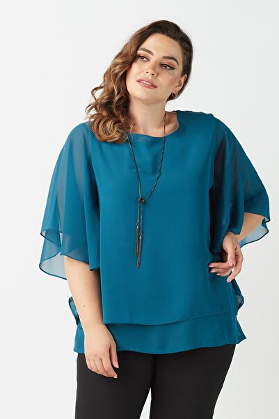 Moda Alba Μπλούζα από σιφόν σε μεγάλο μέγεθος με κολιέ με μανίκια βενζίνης