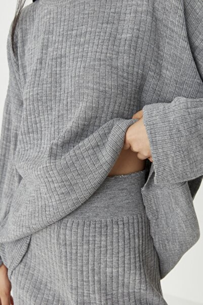 Trendyol Collection Šedý Wide Fit Basic Knitwear Spodní a horní sada TWOSS20AU0084
