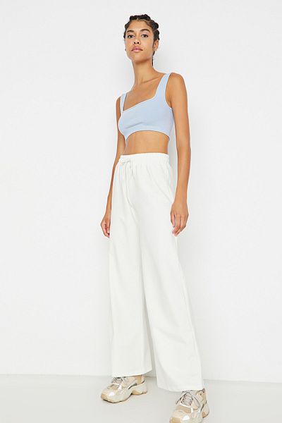 Trendyol Collection Jogginghose - Ecru - Wide Leg