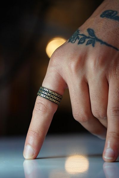 The Collection Herringbone Model Adjustable Double Color Ring
