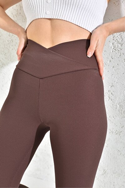 Swana Ženske tamno smeđe tajice Cross Sa detaljem kaiša Rebrasto