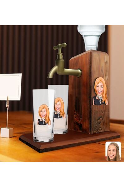 Bk Gift Gift Kabartmalı Karikatür Figürlü Musluklu Ahşap Içki Standı Ve Ikili...