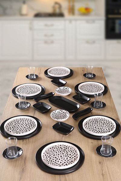 Keramika Black And White Love 6 Person 33 Piece Breakfast Set