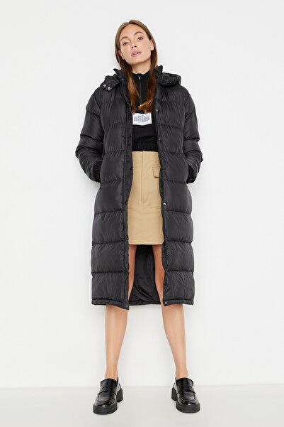 Trendyol Collection Μαύρη κουκούλα υδατοαπωθητικό μακρύ παλτό TWOAW23MO00154