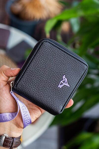 Garbalia Nora Women's Wallet with Handle and Zipper Lilac Color Coin Compartment