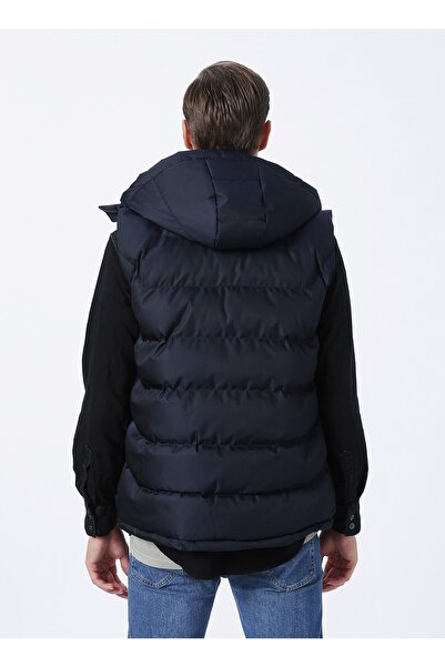 Aeropostale Navy Blue Men's Puffer Vest E-Dean